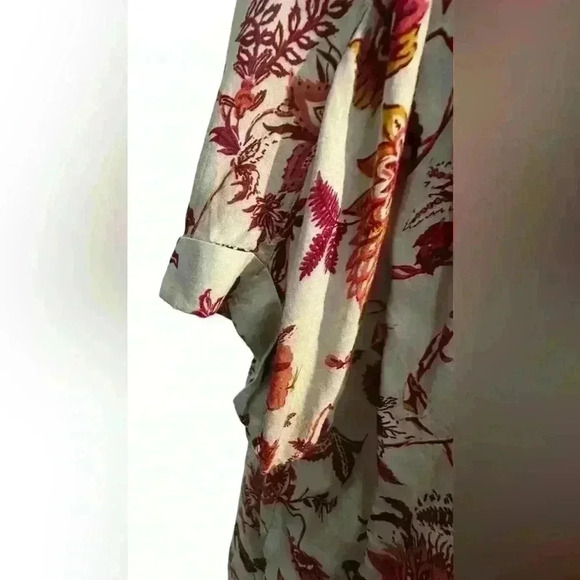 Caslon Casual Blouse w/ tie neckline Size 1X - Picture 2 of 7